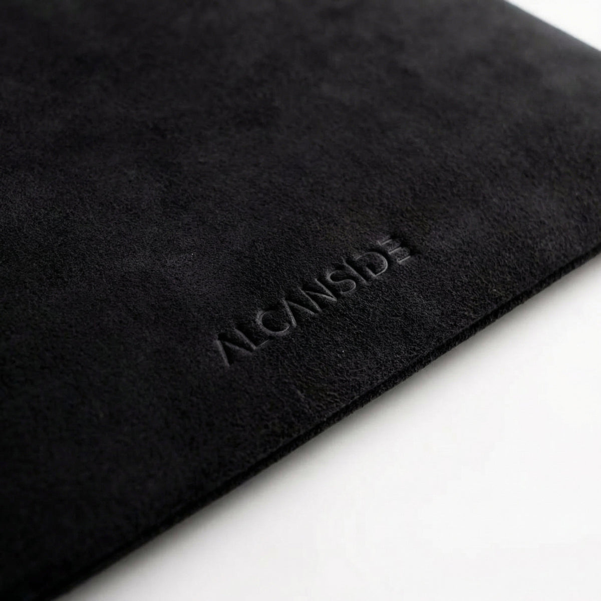 Alcantara Pouch - Deep Black