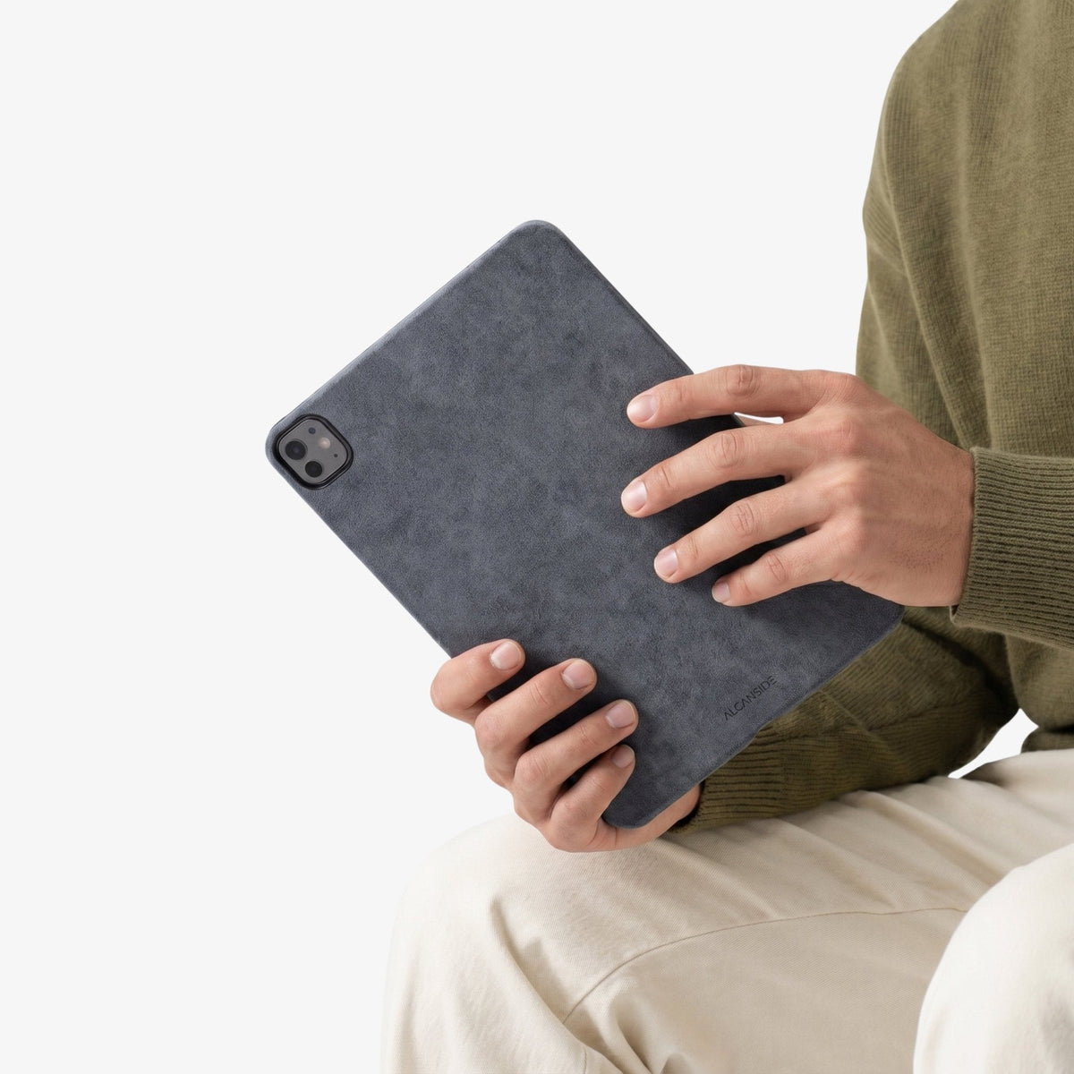 Alcantara iPad Cover - For iPad Pro (11 inch) - Space Grey
