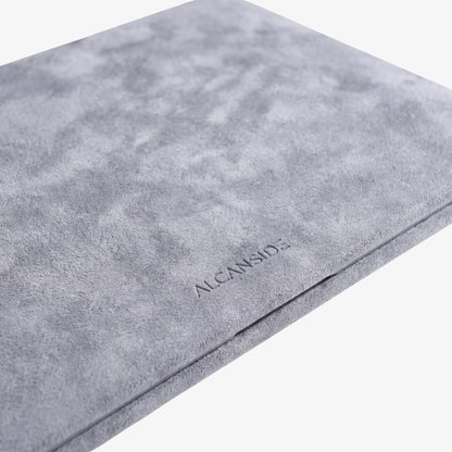 Alcantara MacBook Pro & Pro Max Cover - For 16 inch (2021-2024) - Nardo Gray