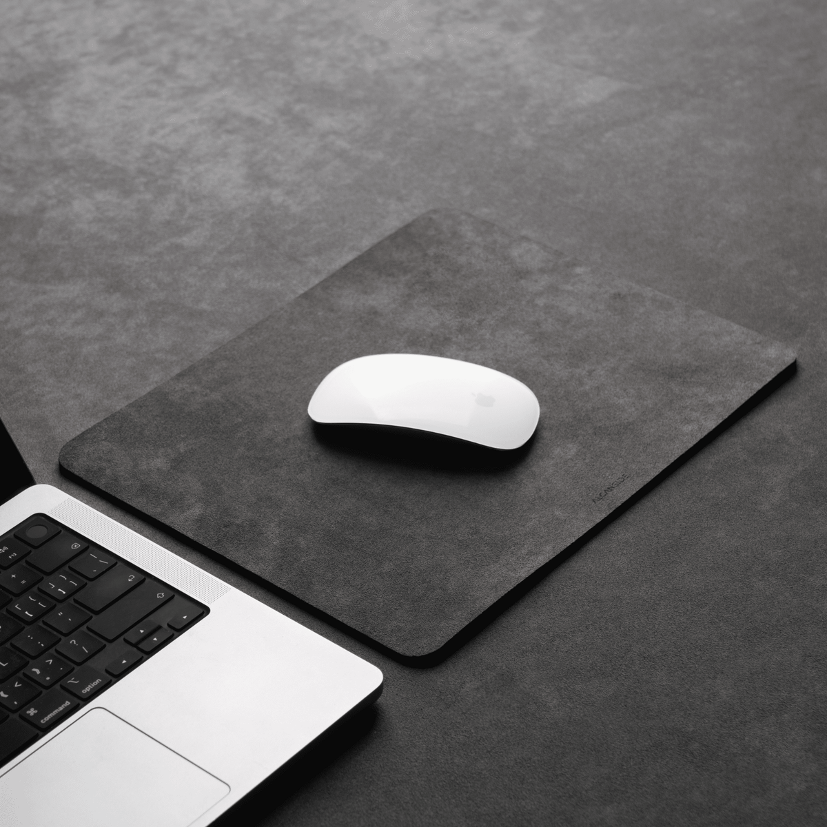 Alcantara Mousepad 30x24cm - Space Grey