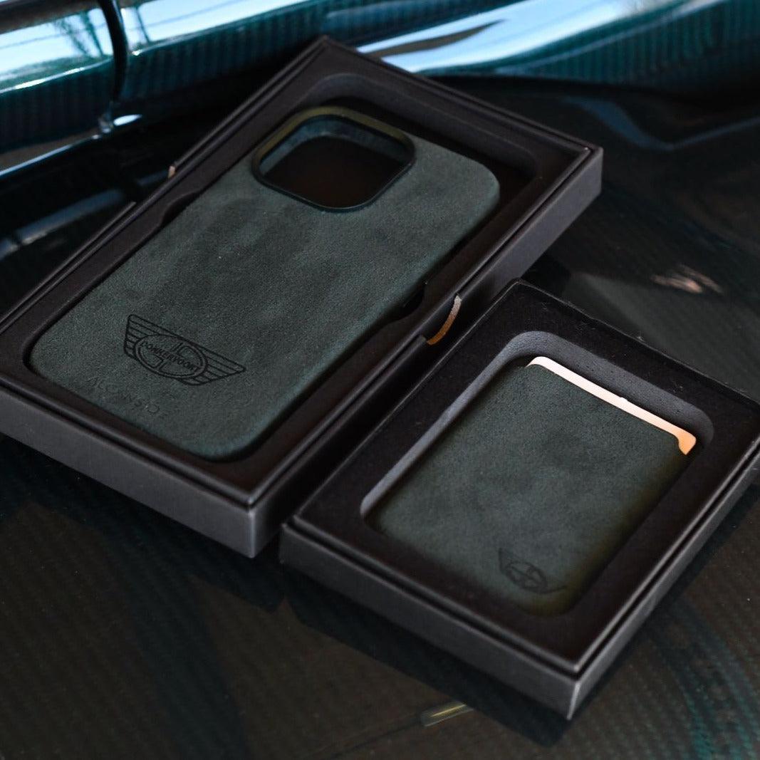 Donkervoort F22 - Alcantara MagSafe Wallet - Space Grey