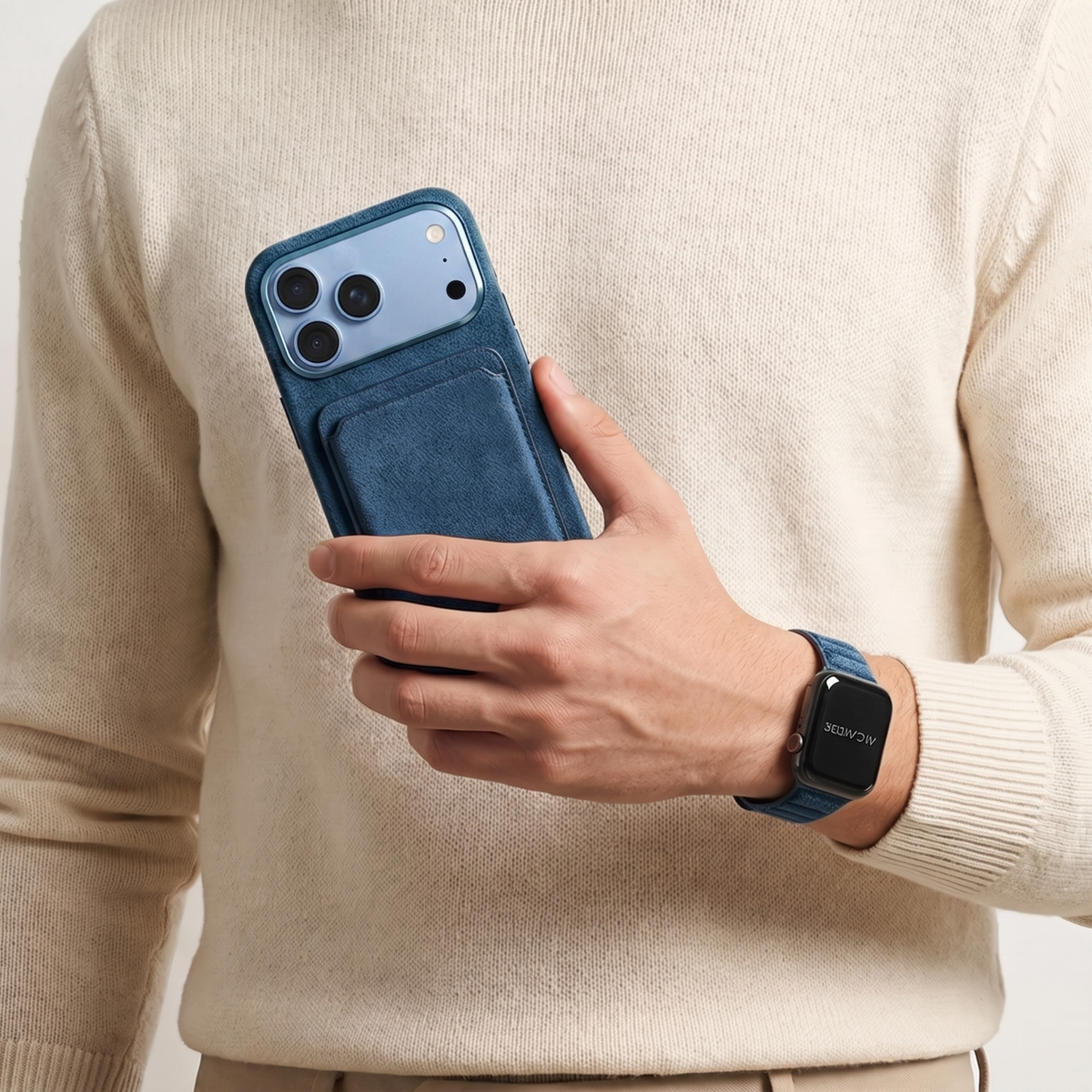 iPhone 18 Pro Max - Alcantara Case - Ocean Blue