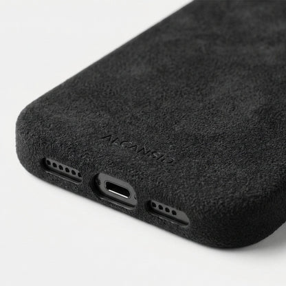 iPhone 15 - Alcantara Case - Deep Black