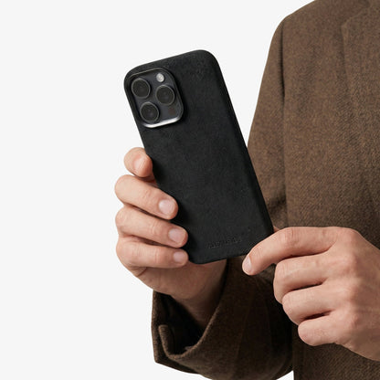 iPhone 16 Pro - Alcantara Case - Deep Black