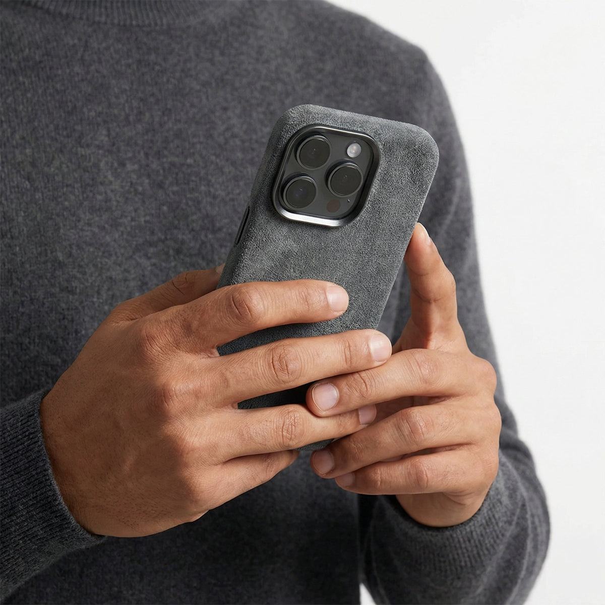 iPhone 16 Pro - Alcantara Case - Nardo Gray